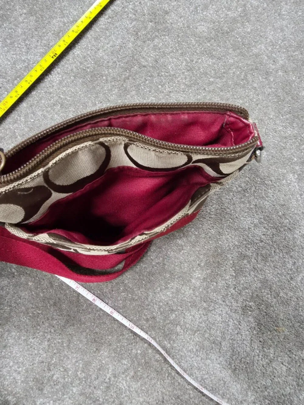 Coach Signature Swingpack Crossbody Bag Khaki & Red Adjustable Strap - Picture 5 of 11